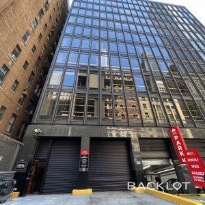 1700 Broadway (Loading Docks)