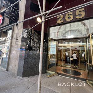 550 8th Avenue (Exteriors)