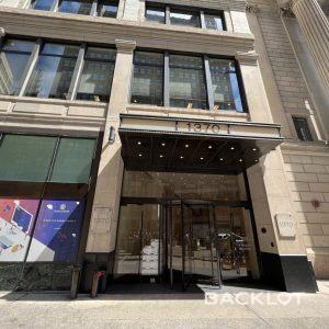 1370 6th Avenue (Exteriors)