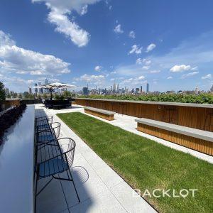 435 Hudson (Roofs)